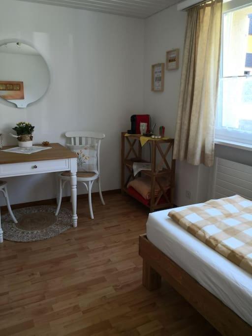 Garten-Wohnung Eschen Экстерьер фото