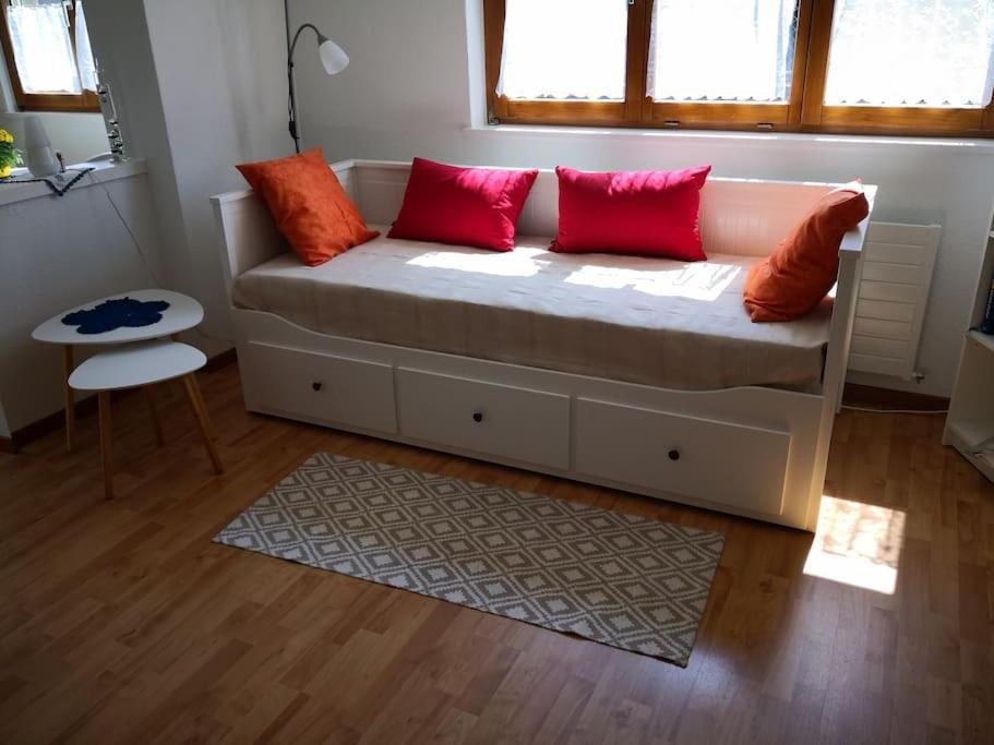 Garten-Wohnung Eschen Экстерьер фото